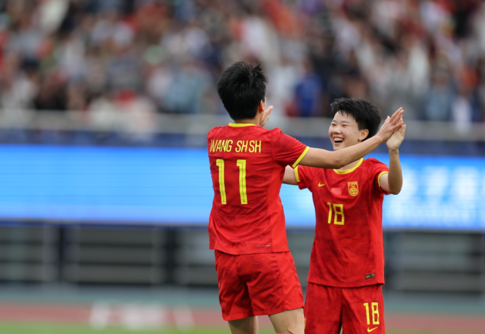 开云体育登录-关于奥兹别克斯坦在欧预赛比赛中取得胜利，晋级下一轮的信息