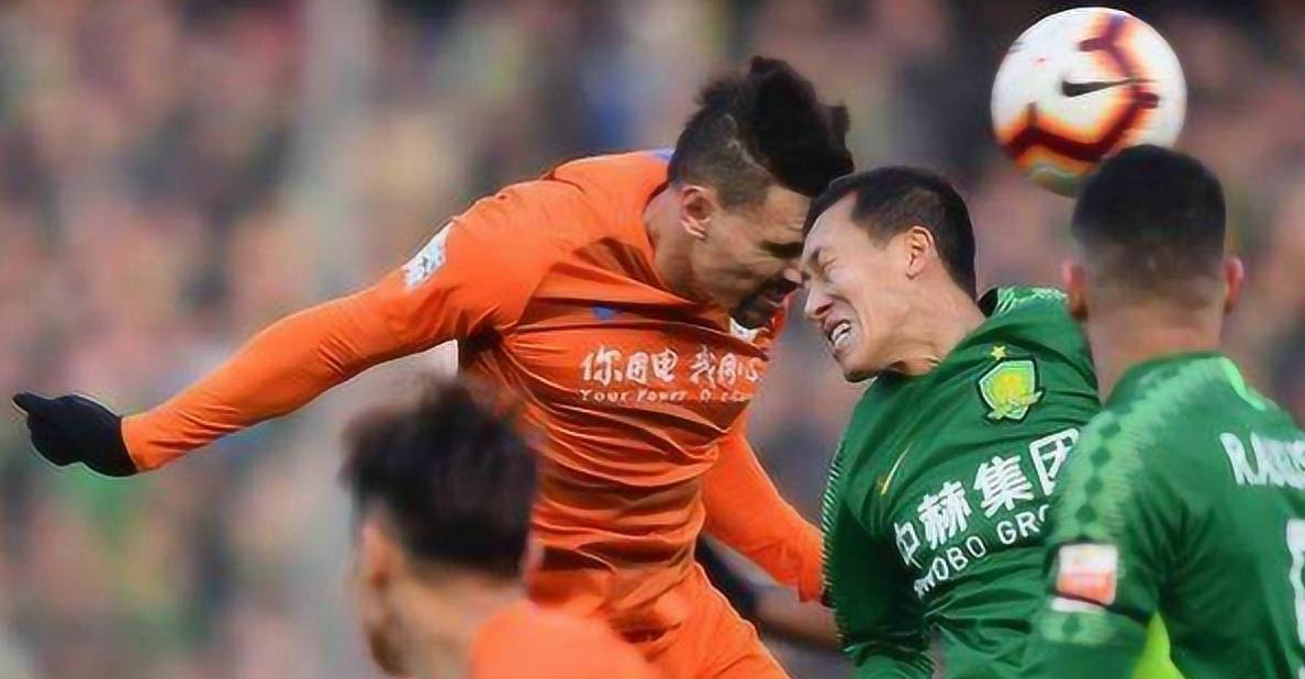 开云体育APP下载-山东鲁能对阵大连一方，谁能占尽先机