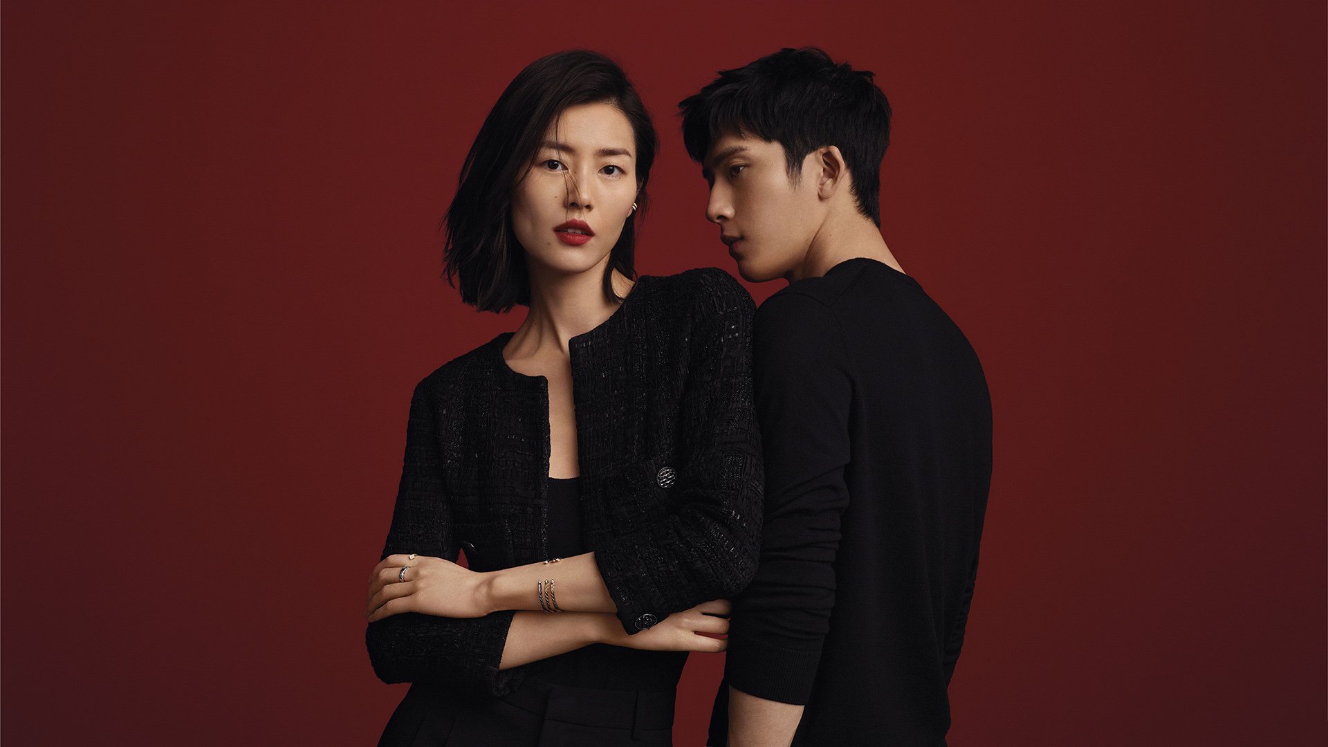 极速轰鸣与篮筐震颤,体育精神在速度与力量中的共振