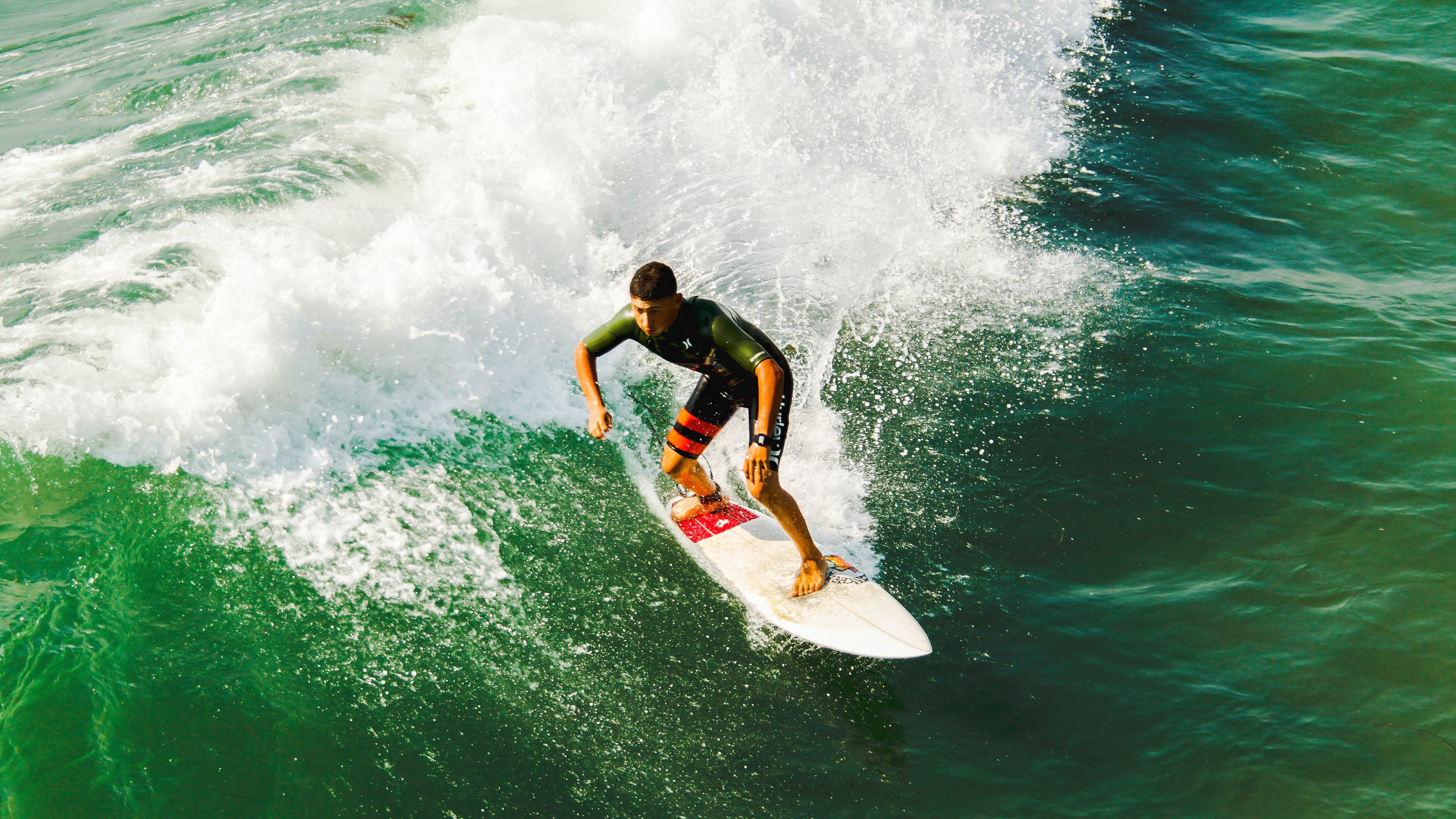 冷雨中的英雄,蒂亚戈一箭穿心,苏格兰斩落英格兰
